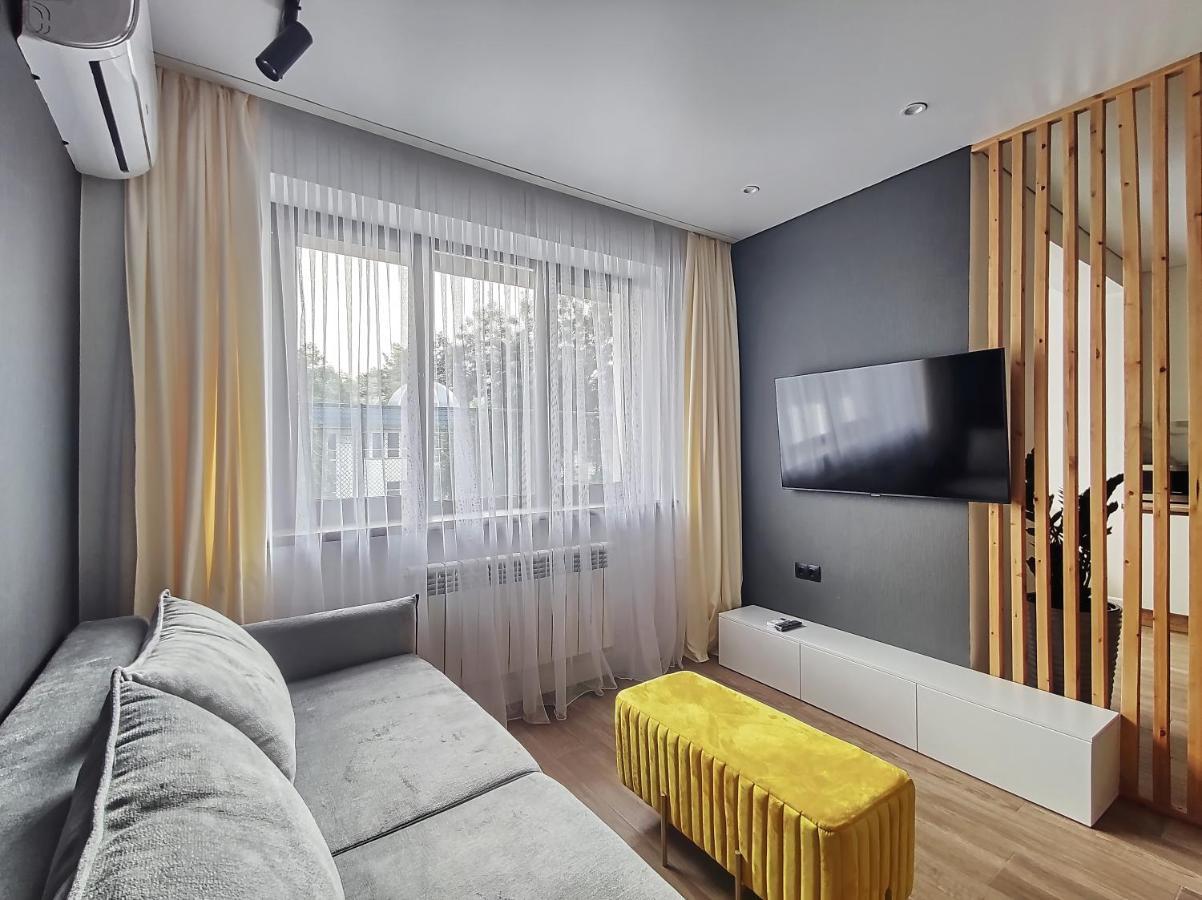 Апартаменты На Арбате 36 Кв2 Almaty Esterno foto
